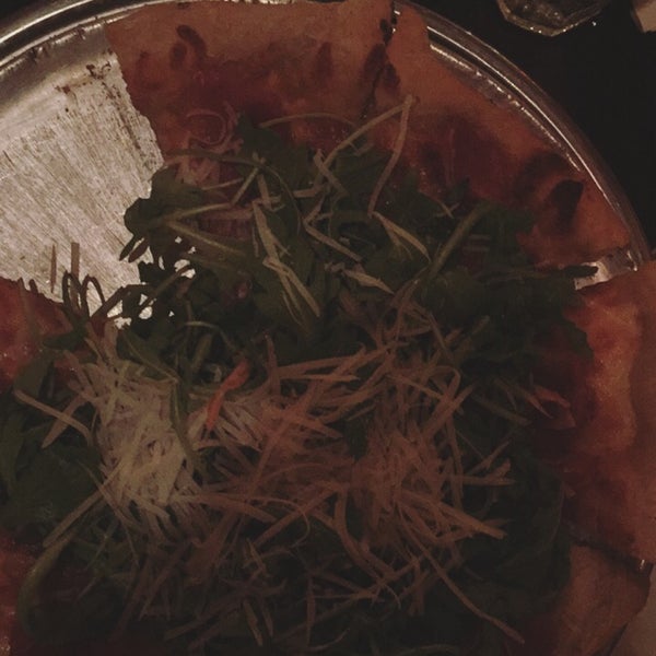 11/13/2016にRhaiがSi No Corro Me Pizzaで撮った写真