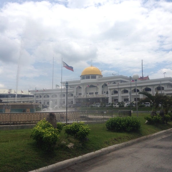 Photo taken at Sultan Kudarat Provincial Capitol by Rigel Anthony S. on 9/25/2014
