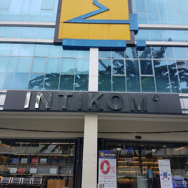 Intikom Ruko Centre Point Mobile Phone Shop In Medan