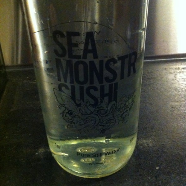 Das Foto wurde bei Sea Monstr Sushi von Chris B. am 12/22/2012 aufgenommen