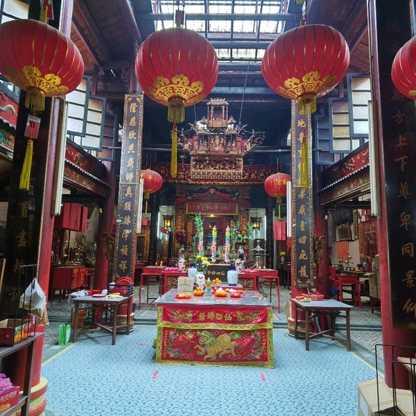 Photos At Sin Sze Si Ya Temple 仙四师爷庙 Chinatown 11 Tips From 1596 Visitors