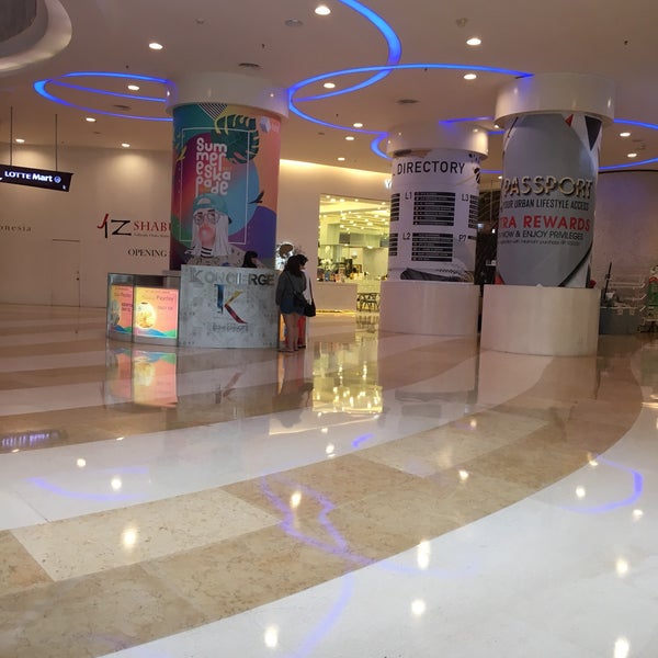 Foto diambil di Kuningan City oleh Janner A. pada 7/28/2019