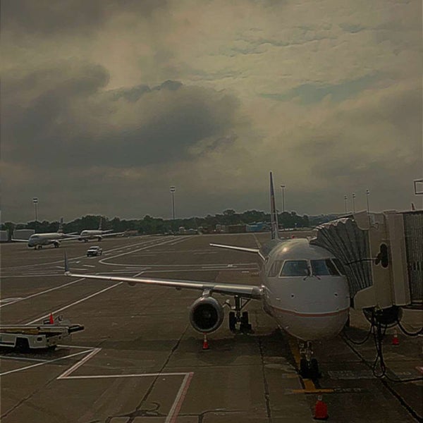 Photo taken at John Glenn Columbus International Airport (CMH) by ؏ on 6/24/2023