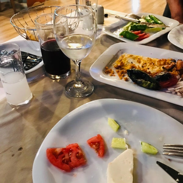 Photo taken at Kanatçı Ağa Restaurant by Rüzgar on 8/28/2021