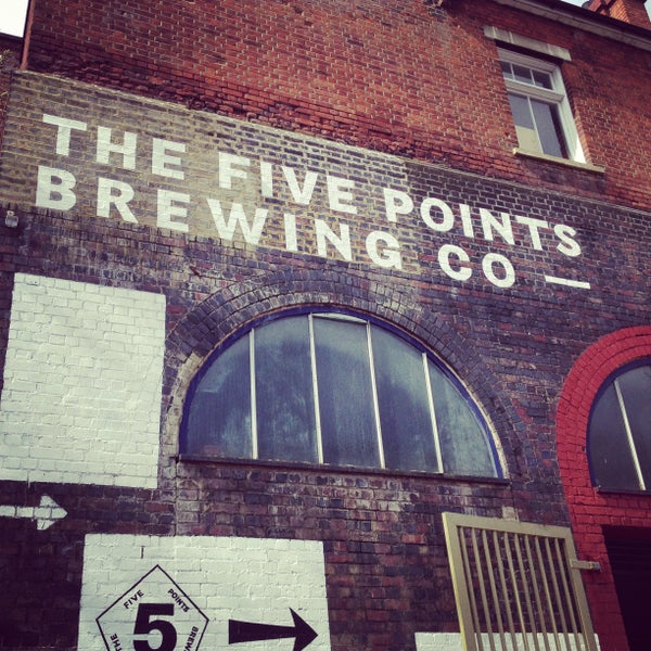 รูปภาพถ่ายที่ The Five Points Brewing Company โดย The Five Points Brewing Company เมื่อ 7/15/2013