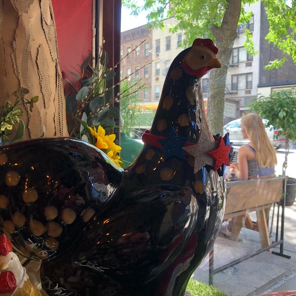 Photo taken at Two Little Red Hens by Ross H. on 7/7/2018