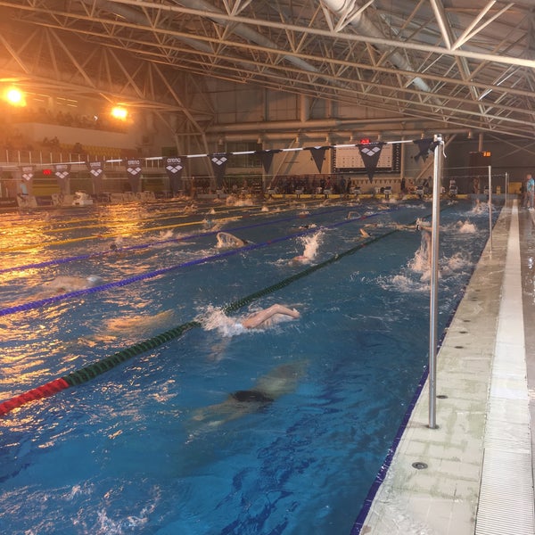6/1/2018にVolkan O.がGalatasaray Ergun Gürsoy Olimpik Yüzme Havuzuで撮った写真