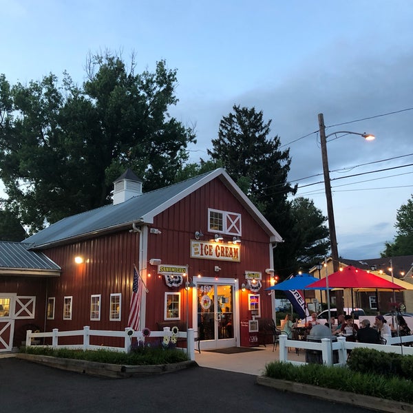 Photos At The Little Red Barn Ice Cream Cafe Jefferson Md