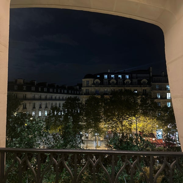 8/30/2023 tarihinde MMMziyaretçi tarafından Hôtel Paris Marriott Champs-Élysées'de çekilen fotoğraf