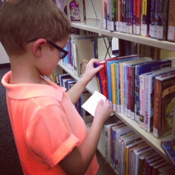 Grapevine Public Library Biblioteca en Grapevine