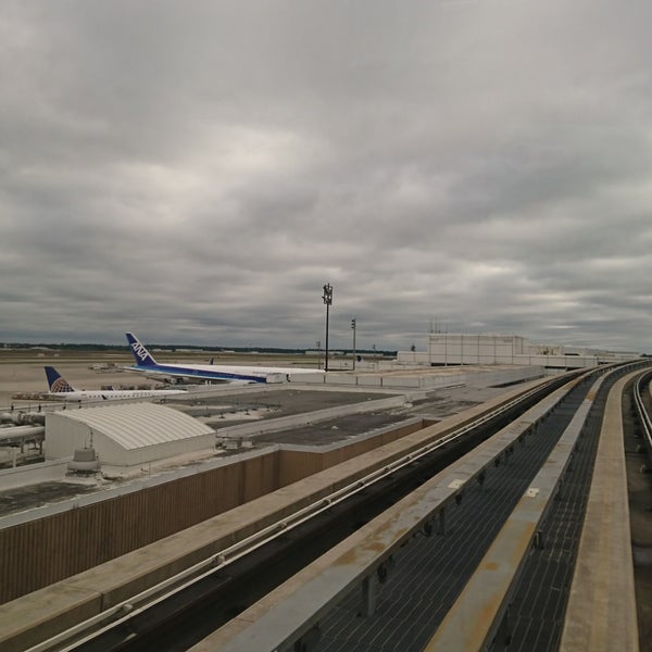10/26/2019にtaH.☆.:*°☆ ♪.がジョージ ブッシュ インターコンチネンタル空港 (IAH)で撮った写真