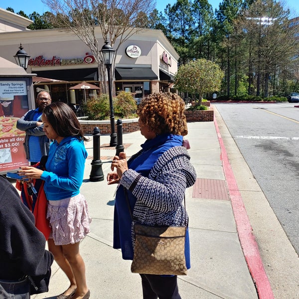 Photos at Regal Perimeter Pointe 42 tips from 5957 visitors