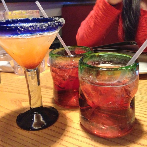 Photo taken at Chili&#39;s Grill &amp; Bar by Stefanie B. on 1/25/2014
