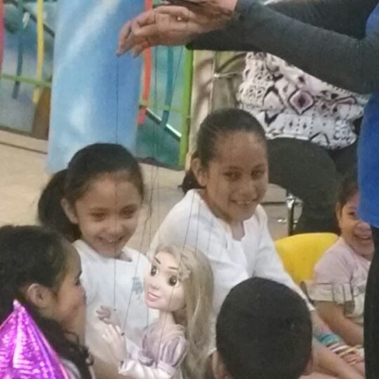 Infantiles Fiestas Salon De Juguetería Abracadabra wOPn0Xk8