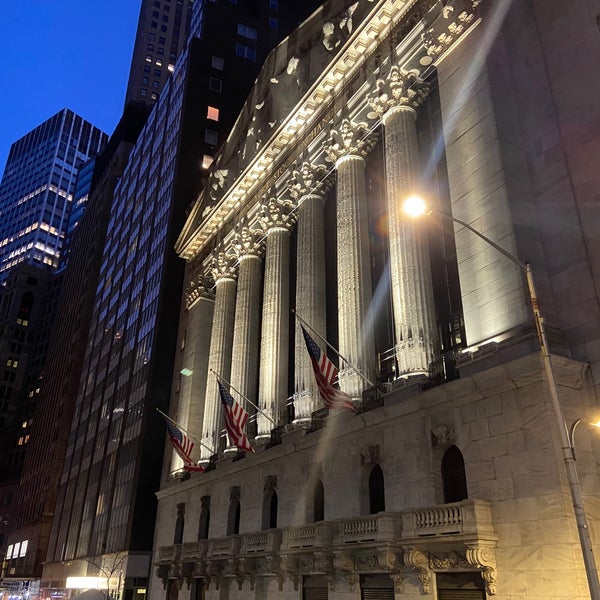 4/9/2023にVictorがニューヨーク証券取引所で撮った写真