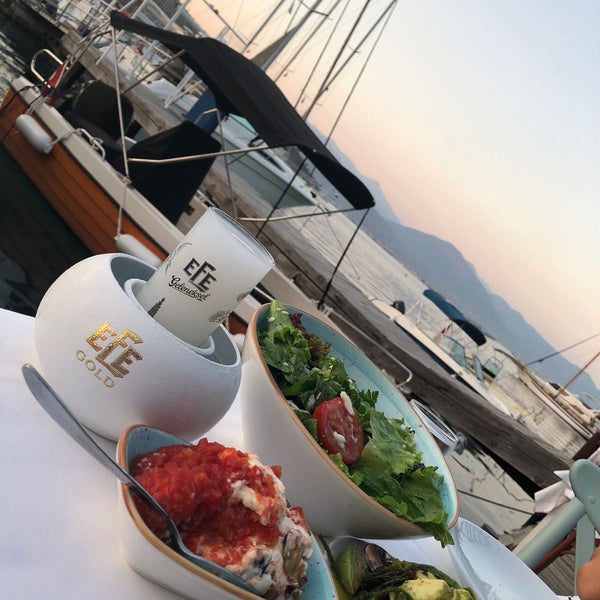 7/15/2018にTaha A.がYengeç Restaurantで撮った写真