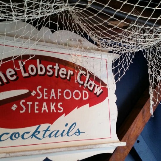 Foto tirada no(a) The Lobster Claw por Bruce G. em 8/8/2014