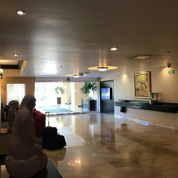 11/26/2017 tarihinde Ramon R.ziyaretçi tarafından Courtyard Cancun Airport'de çekilen fotoğraf