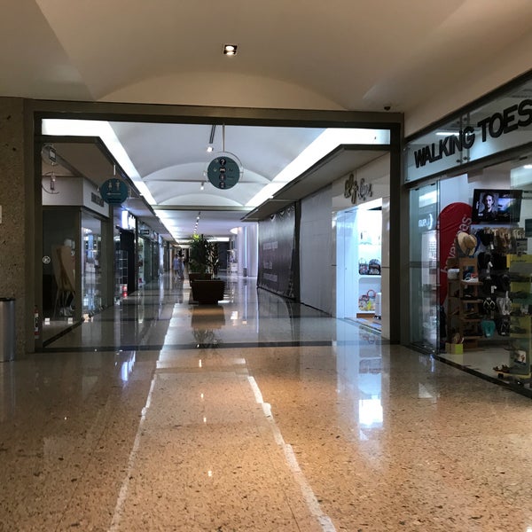 Foto scattata a Kukulcán Plaza da Ramon R. il 5/7/2017