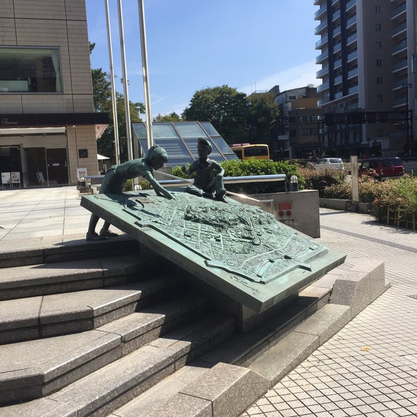 Photos At ルイ ヴィトン 香林坊大和店 金沢市 0 Tips