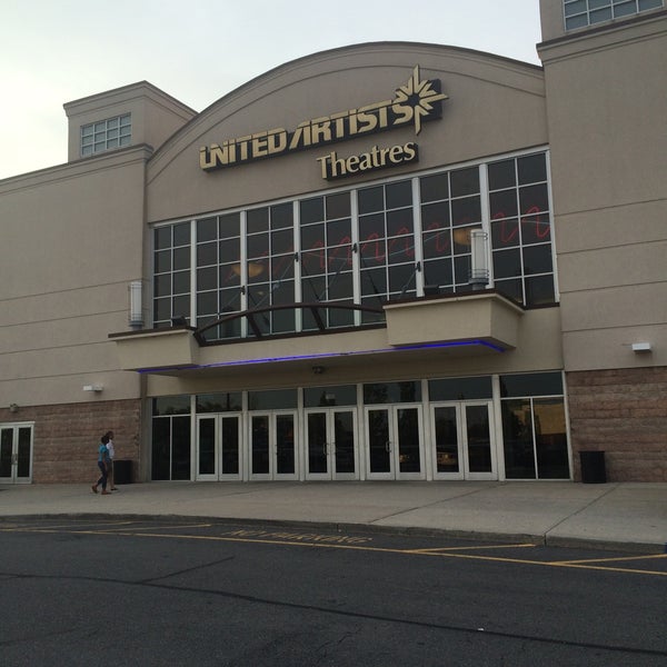 Photos at Regal Westbury IMAX & RPX Westbury, NY