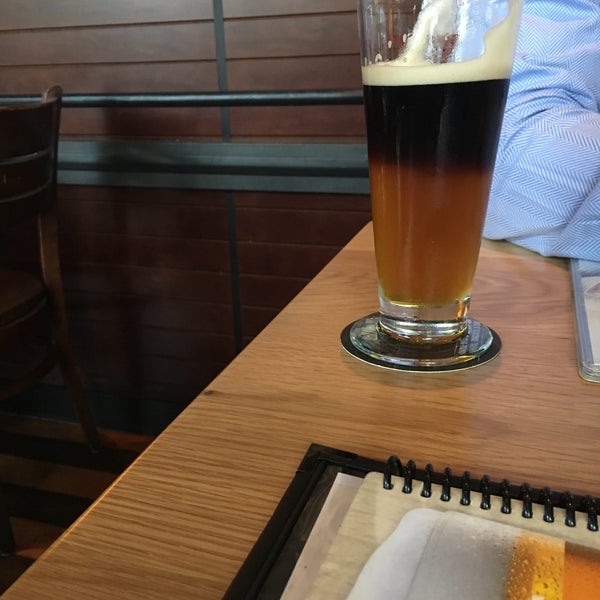 Photo taken at BJ&#39;s Restaurant &amp; Brewhouse by Jay F. on 9/5/2019