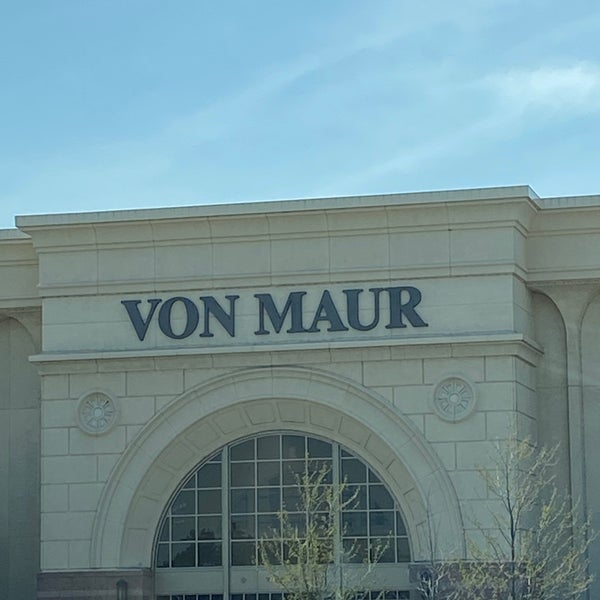 Von Maur 29 tips from 2287 visitors