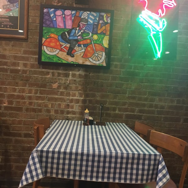 Photo taken at Dell Rhea&#39;s Chicken Basket by Jay F. on 7/21/2019