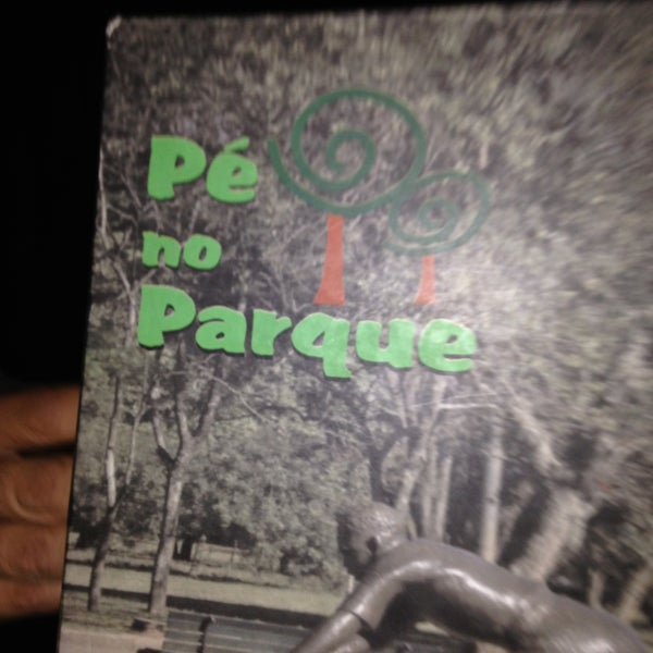 Das Foto wurde bei Pé no Parque von Tiago G. am 5/12/2013 aufgenommen