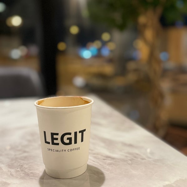 3/8/2024 tarihinde 💙 ..ziyaretçi tarafından Legit Cafe ليجت كافيه'de çekilen fotoğraf