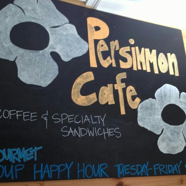 Foto tirada no(a) Persimmon Cafe por Robert C. em 3/29/2013