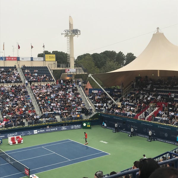 รูปภาพถ่ายที่ Dubai Duty Free Dubai Tennis Championships โดย Nihan E. เมื่อ 3/1/2019