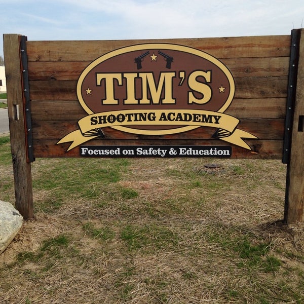 Photo prise au Tim’s Shooting Academy of Westfield par Tisma J. le4/24/2014
