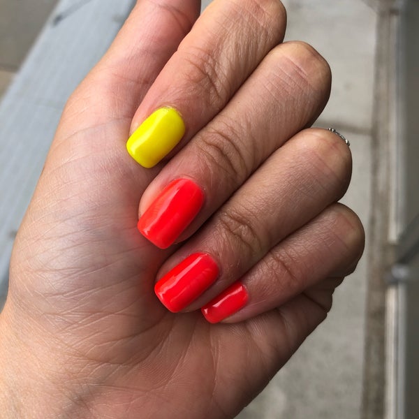 Nailtastic River North 400 N Orleans St