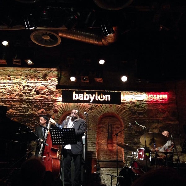 Photo taken at Babylon by Didem Ö. on 3/25/2015