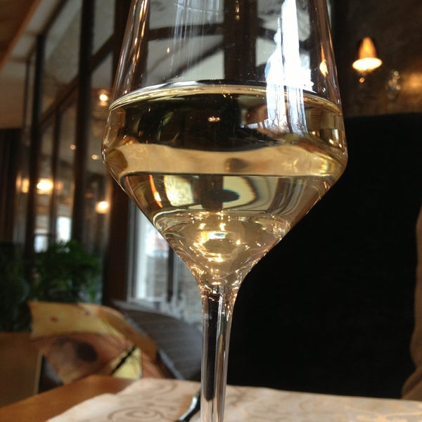 Photo taken at Bellagio Bakery Wine by Жамиля on 4/1/2013