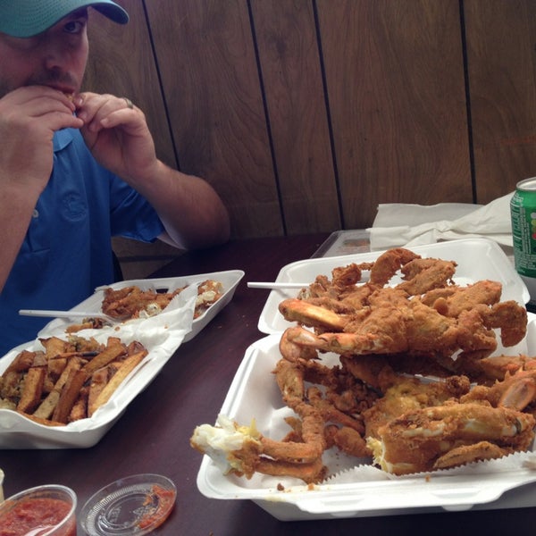 Bobs Crab House Fried Seafood - Seafood Restaurant In Riverview