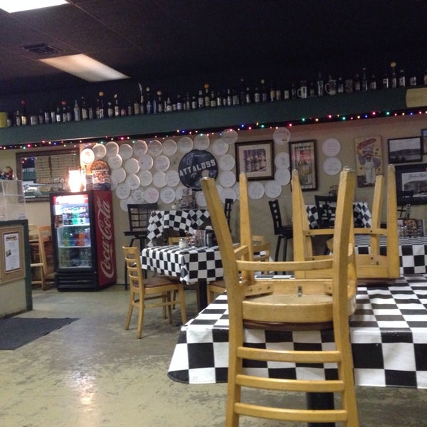 Teak & Charlie's Jersey Girl Pizza Pizza Place in Odessa