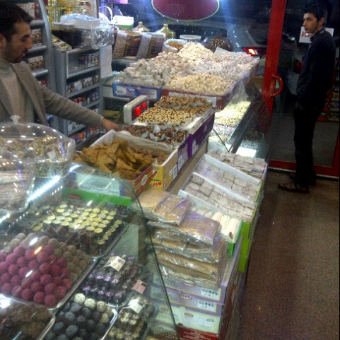 12/14/2013 tarihinde Murat G.ziyaretçi tarafından İbrahimoglu kuruyemiş şekerleme'de çekilen fotoğraf