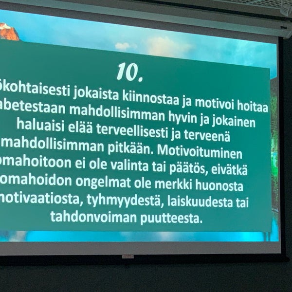 Das Foto wurde bei Tampere-talo von Tommi A. am 9/17/2022 aufgenommen