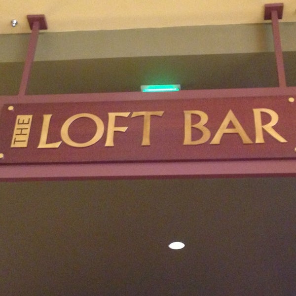 3/11/2013にSteve A.がThe Loft Barで撮った写真