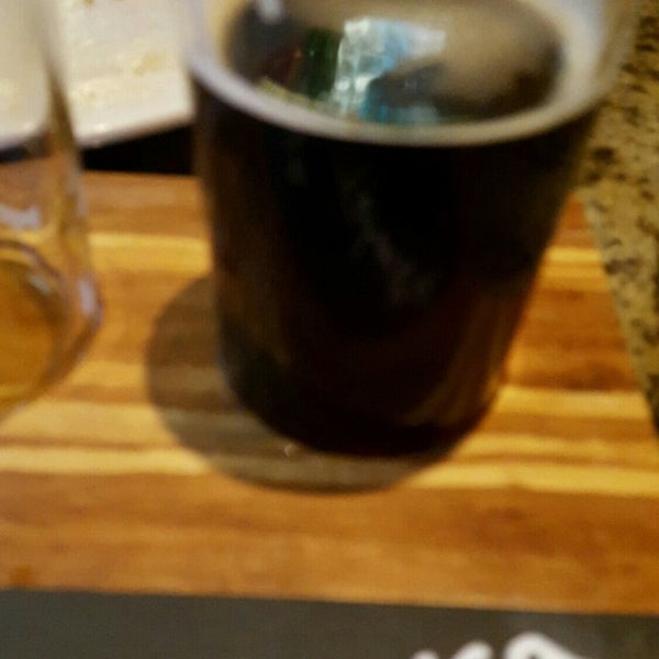 Photo taken at BJ&#39;s Restaurant &amp; Brewhouse by J. Gregory W. on 6/30/2016