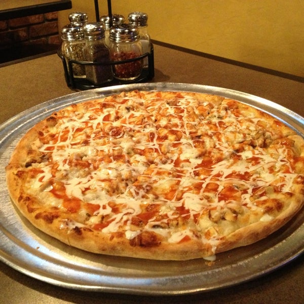 5/23/2013 tarihinde Seha I.ziyaretçi tarafından Pizza on Pearl'de çekilen fotoğraf