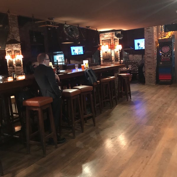 2/6/2018 tarihinde Evgenii Z.ziyaretçi tarafından HopHead Craft Beer Pub'de çekilen fotoğraf