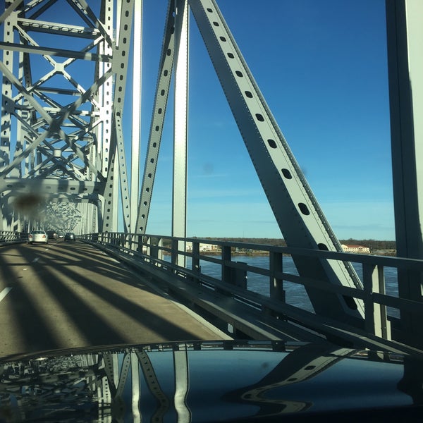 Louisiana / Mississippi State Line Natchez, MS