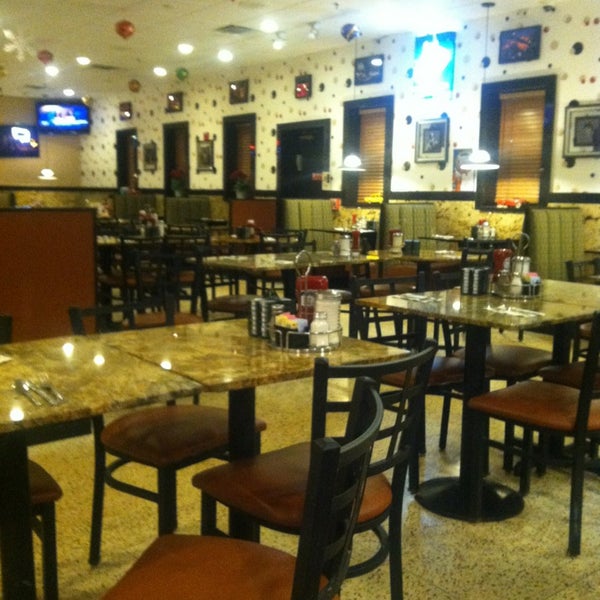 Andys Diner Pub - 505 W Ridge Pike