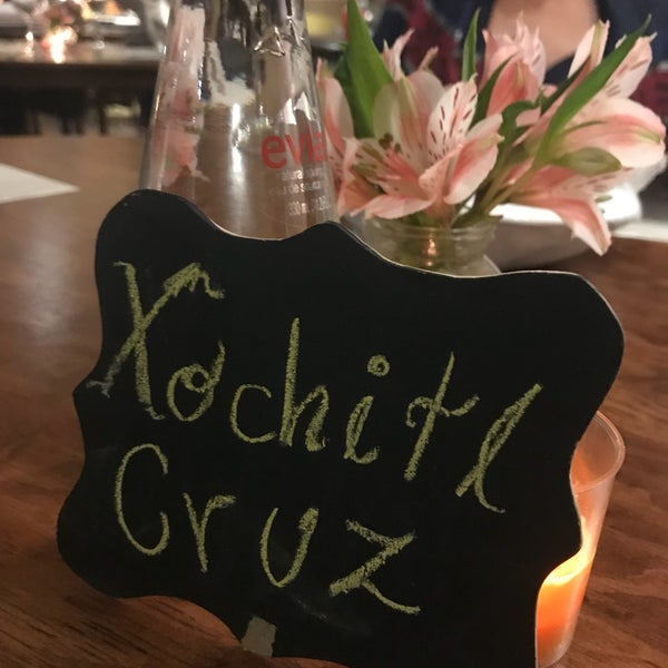 1/28/2018 tarihinde Moi Dash F.ziyaretçi tarafından Restaurant La Vie en Rose'de çekilen fotoğraf