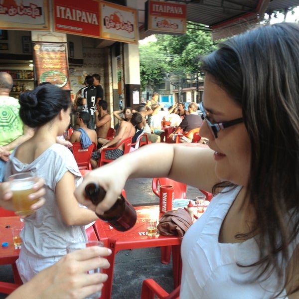 3/10/2013 tarihinde Andressa L.ziyaretçi tarafından Bar do Costa'de çekilen fotoğraf