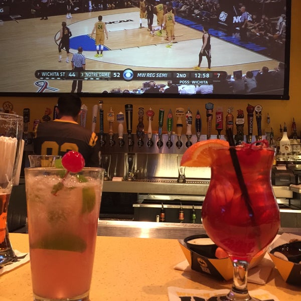 Buffalo Wild Wings Belmar Park 47 tips from 2404 visitors