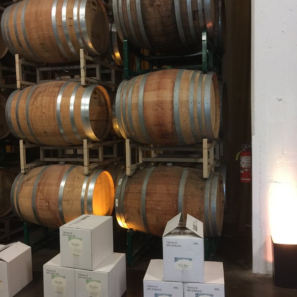 Photo taken at Dogpatch WineWorks by Lewis W. on 7/9/2017